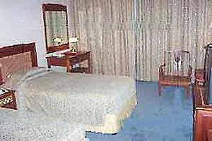 Suzhou Plaza Hotel